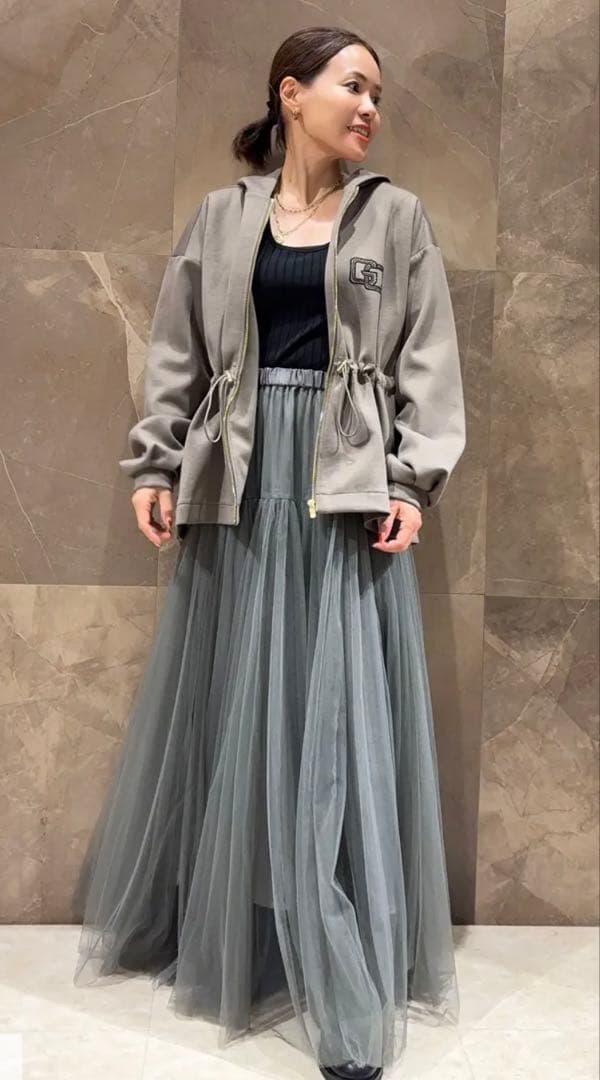 専用ページ　2025今季　ロゴドロストフーディ