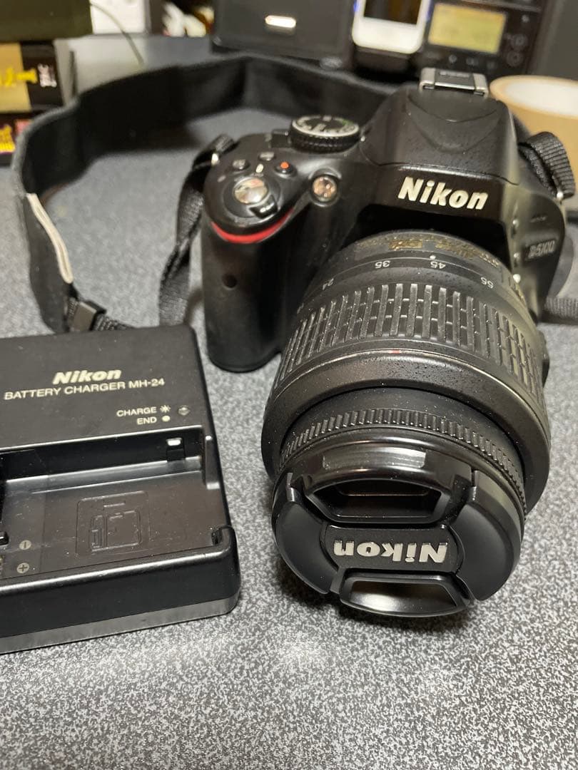 Nikon D5100 デジタル一眼レフカメラ