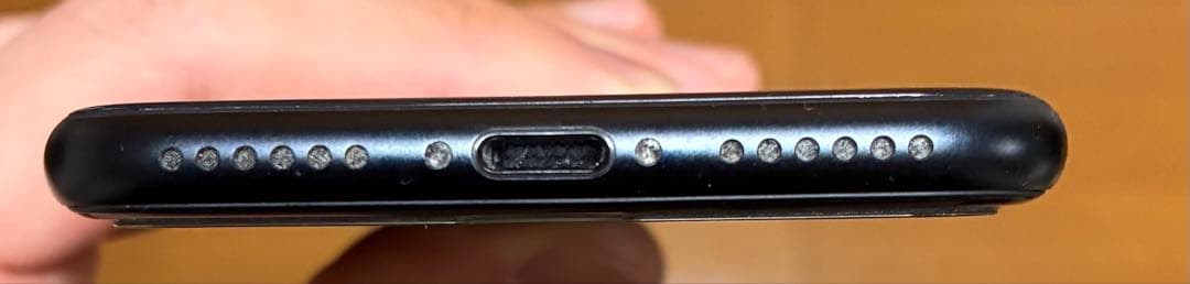 iPhone se3 ミッドナイト UQ mobile