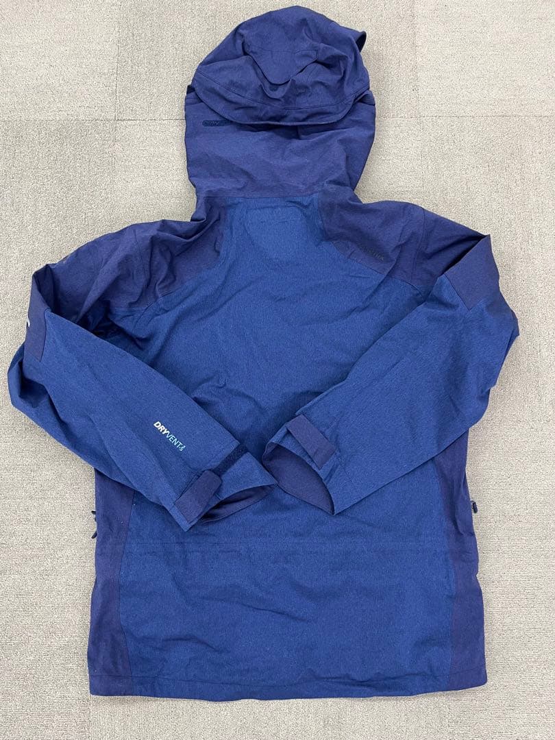 友蔵専用新品未使用　phenix スキーウエア　セット　上Lサイズ 下Mサイズ