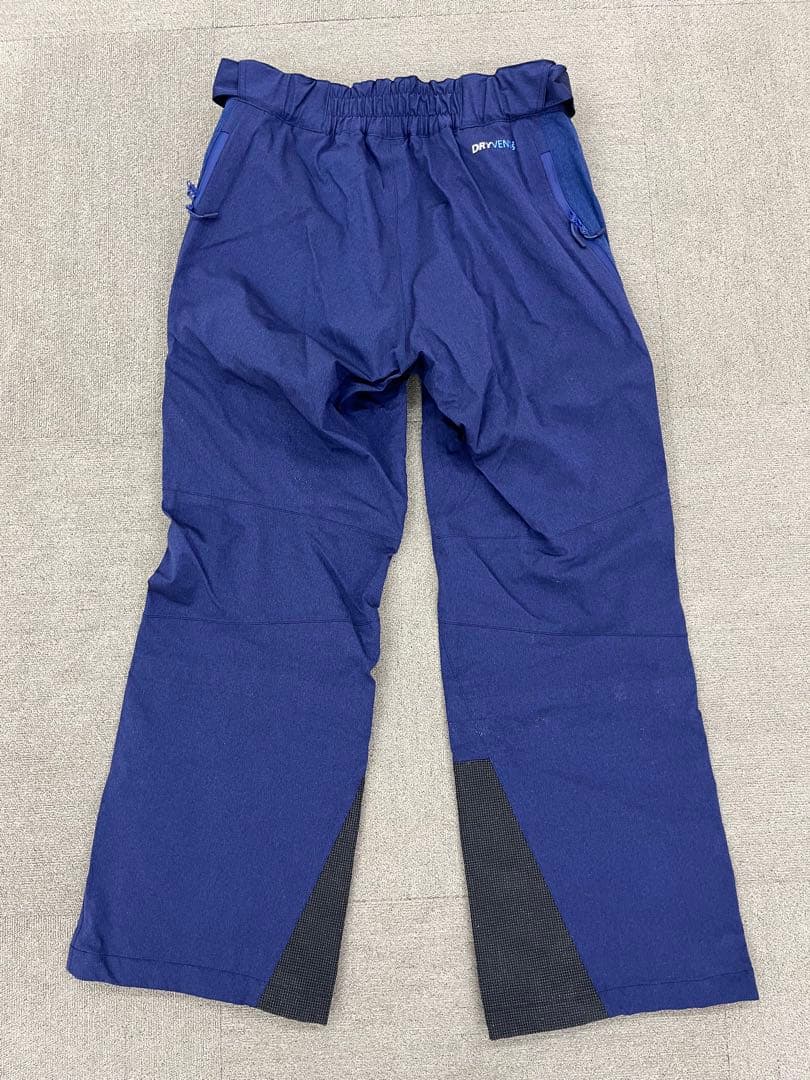 友蔵専用新品未使用　phenix スキーウエア　セット　上Lサイズ 下Mサイズ