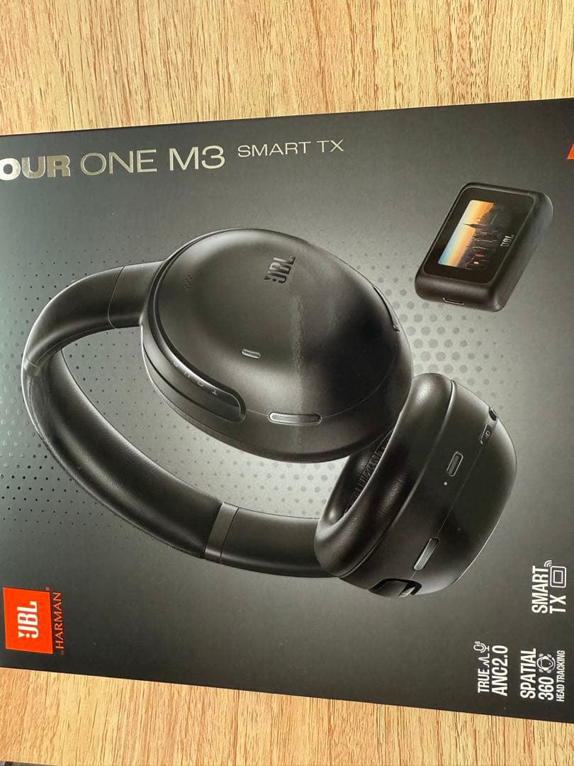 JBL TOUR ONE M3 ワイヤレスヘッドホン　トランスミッター付きモデル