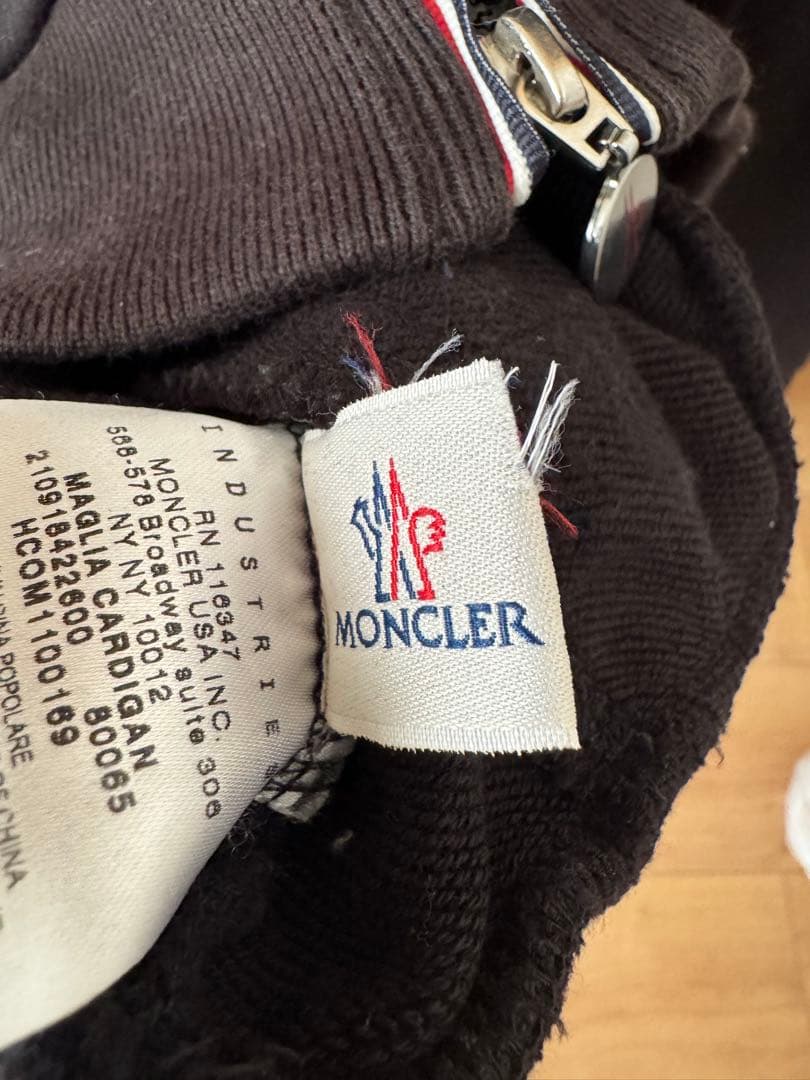 美品モンクレール　サイズXL スウェット素材