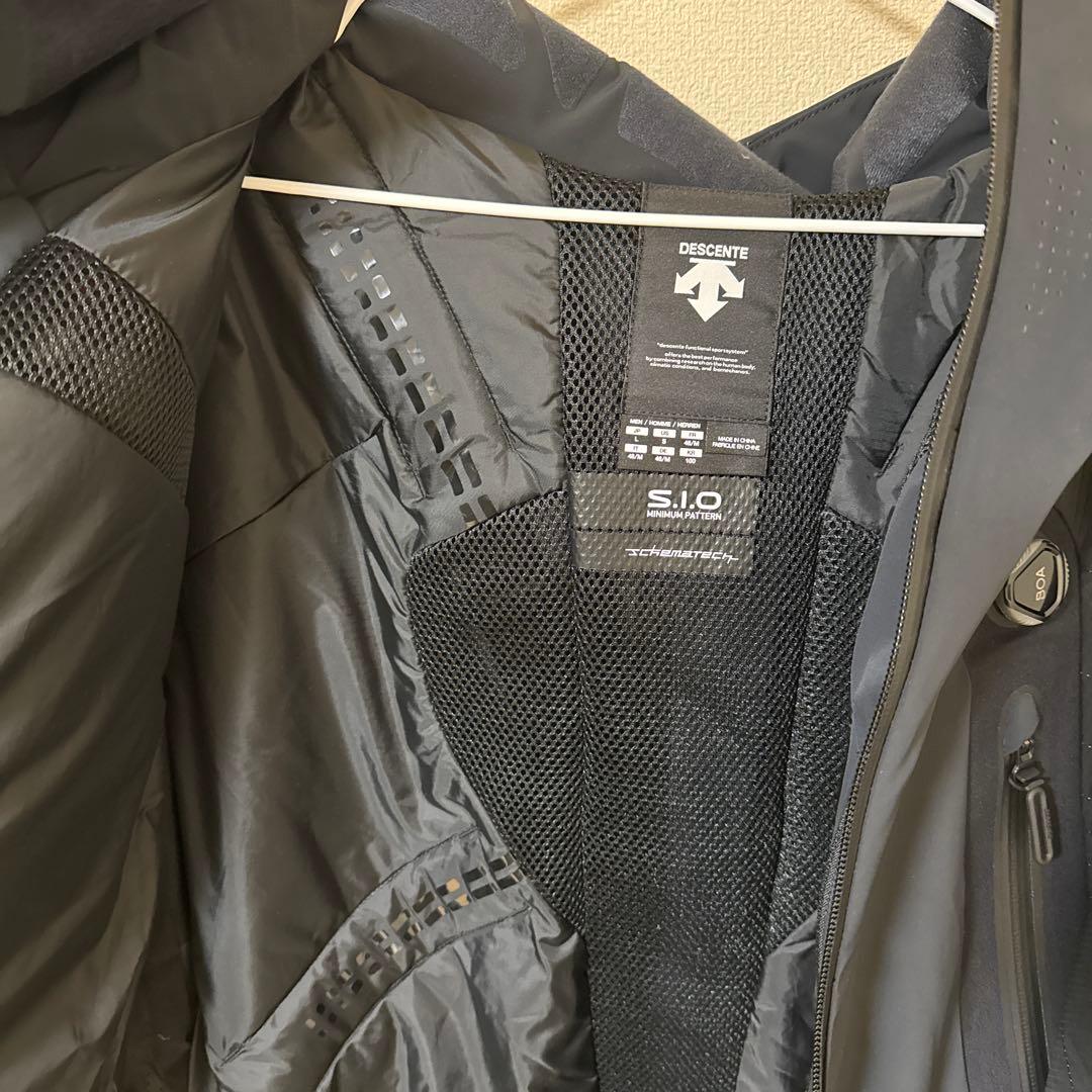 【日本に34着の限定品】DESCENTE BOAINSULATED JACKET