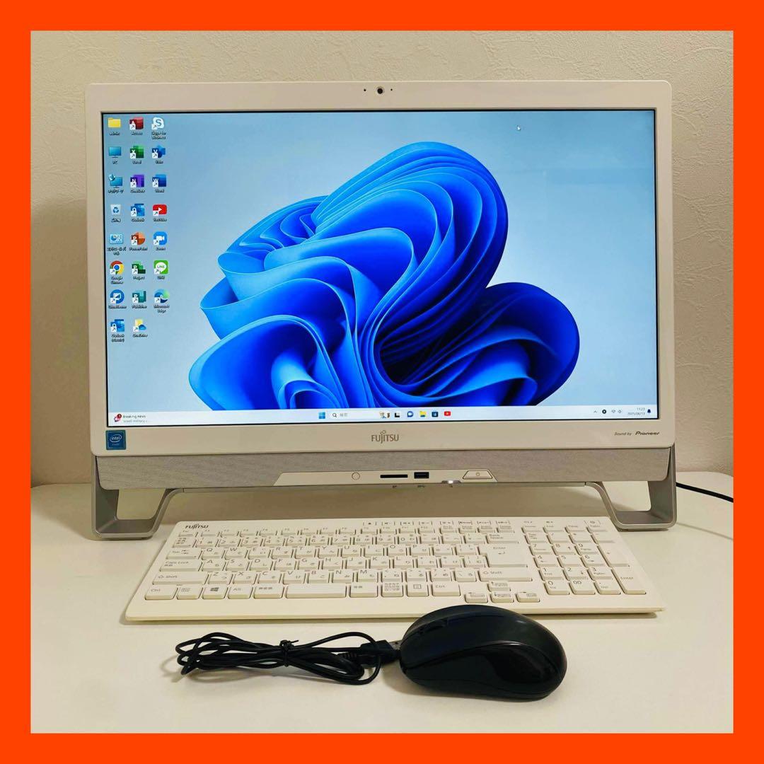 Y660 Fujitsuデスクトップ WEBカメラWindows11オフィス付き