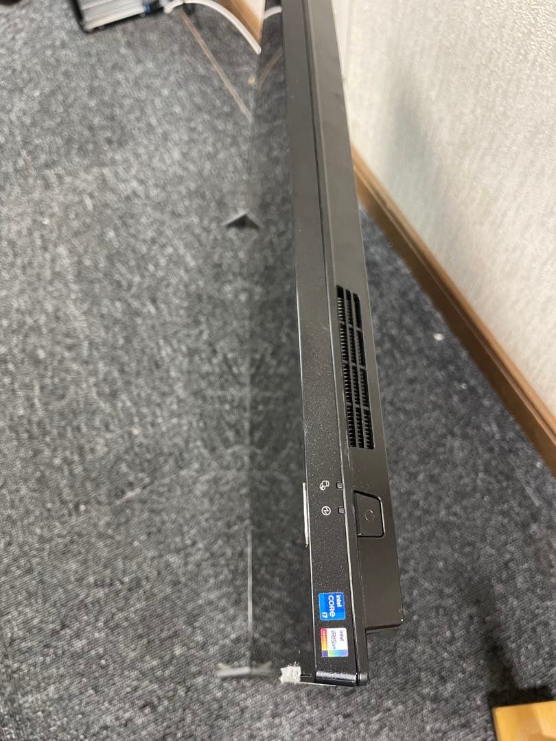 FUJITSU i7 11th メモリ 8GB ssd/hdd 無し ジャンク