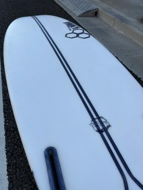 【美品】ネックベアード2 スパインテック 5'7 futureフィン5フィン