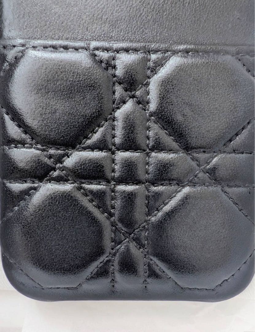 正規品Dior キルティング iPhone 15 Pro Maxケース ブラック