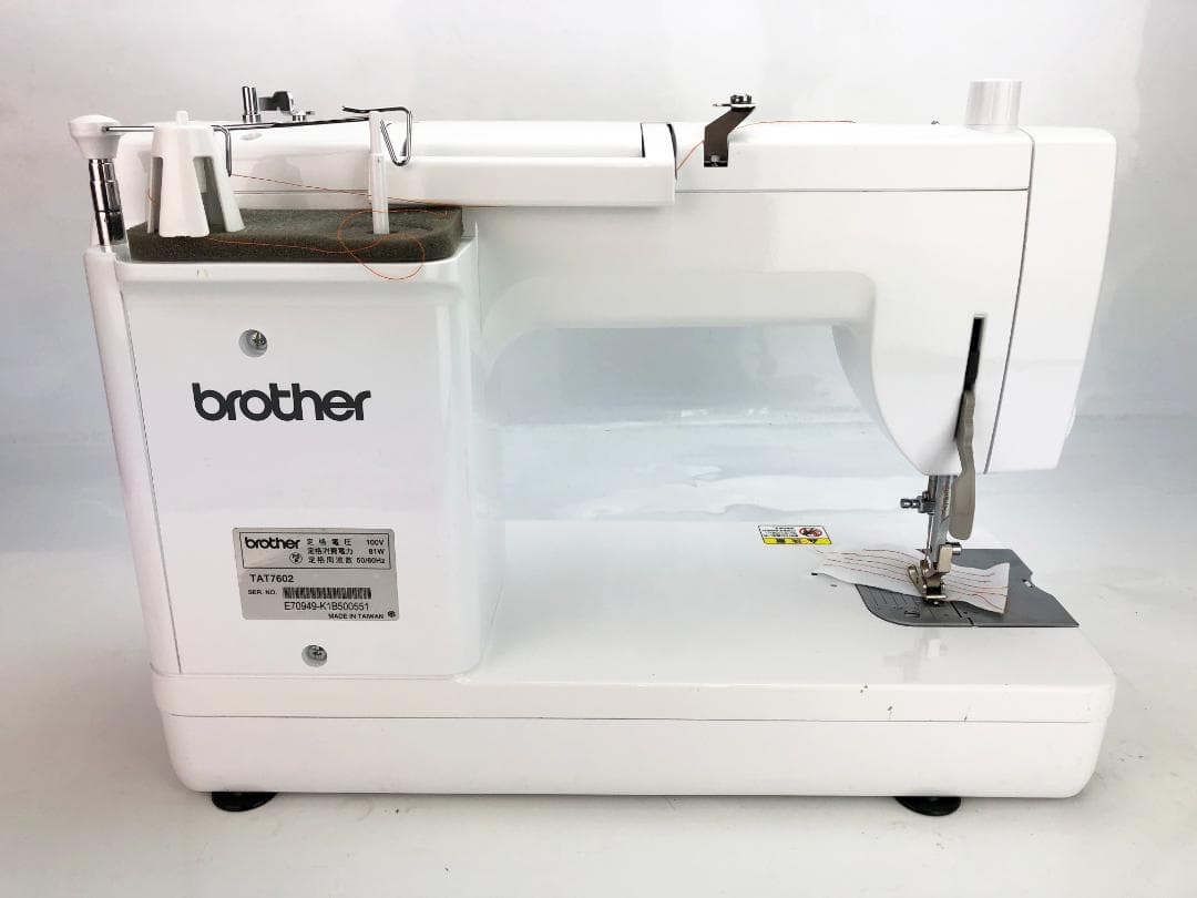 【中古・美品】ブラザー 職業用ミシン　TAT7602 クリエイティブスタジオ２