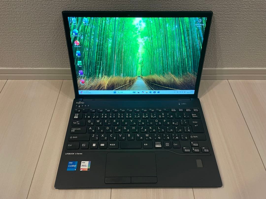 富士通 U9313/N i5-1345U 256GB Office