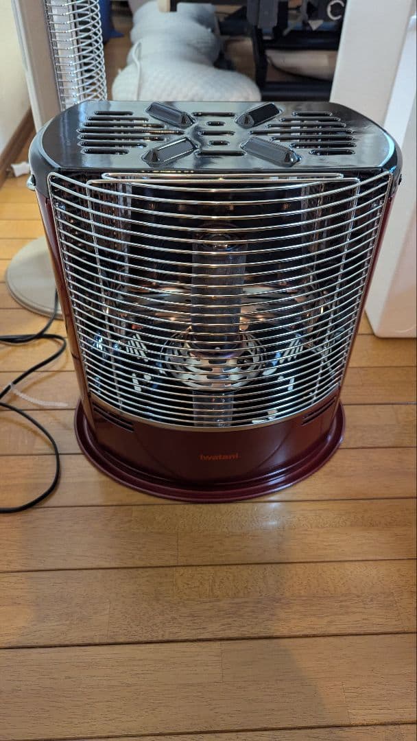 Iwatani カセットガスストーブ デカ暖Ⅲ CB-STV-DKD3 美品