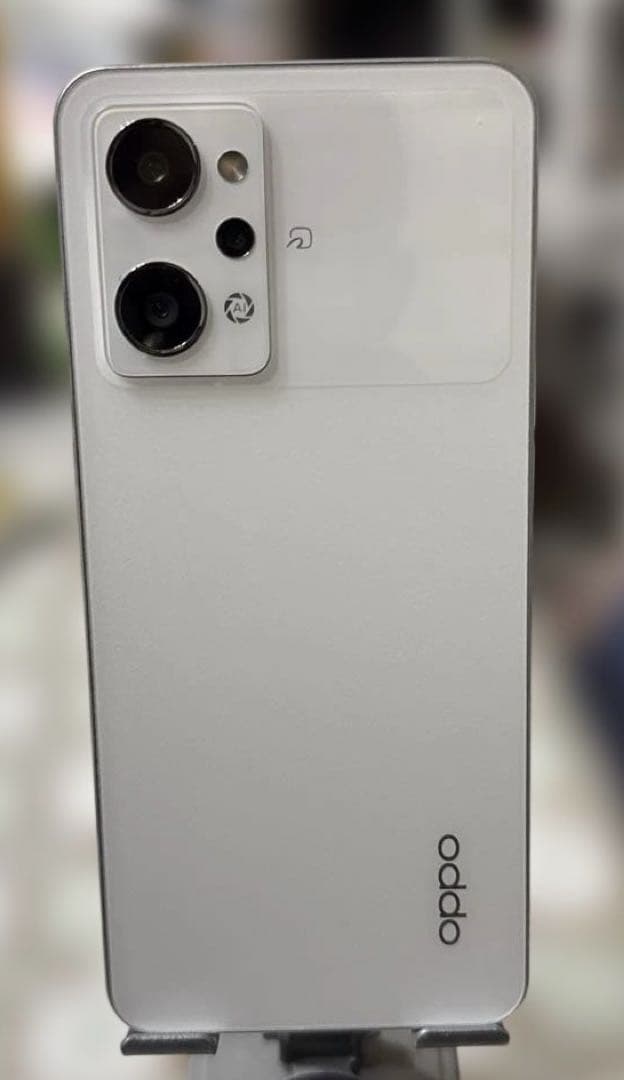 送料無料　OPPO Reno9 A 8GB/128GBムーンホワイト