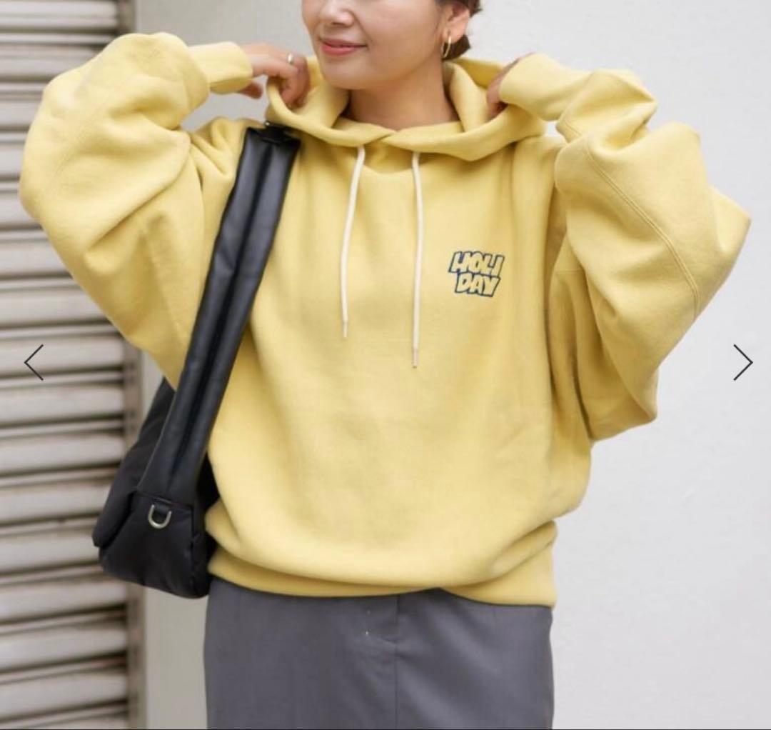 トップス CHAMPION/JOURNAL STANDARD/HOLIDAY HOODIE