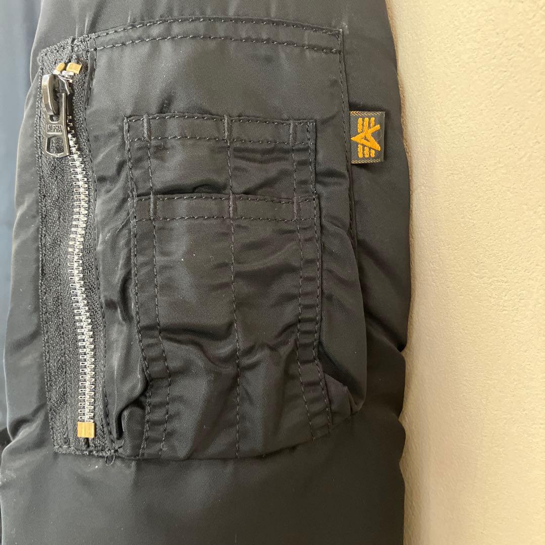 【美品】MA-1 ALPHA INDUSTRIES ブラック　Ｌサイズ