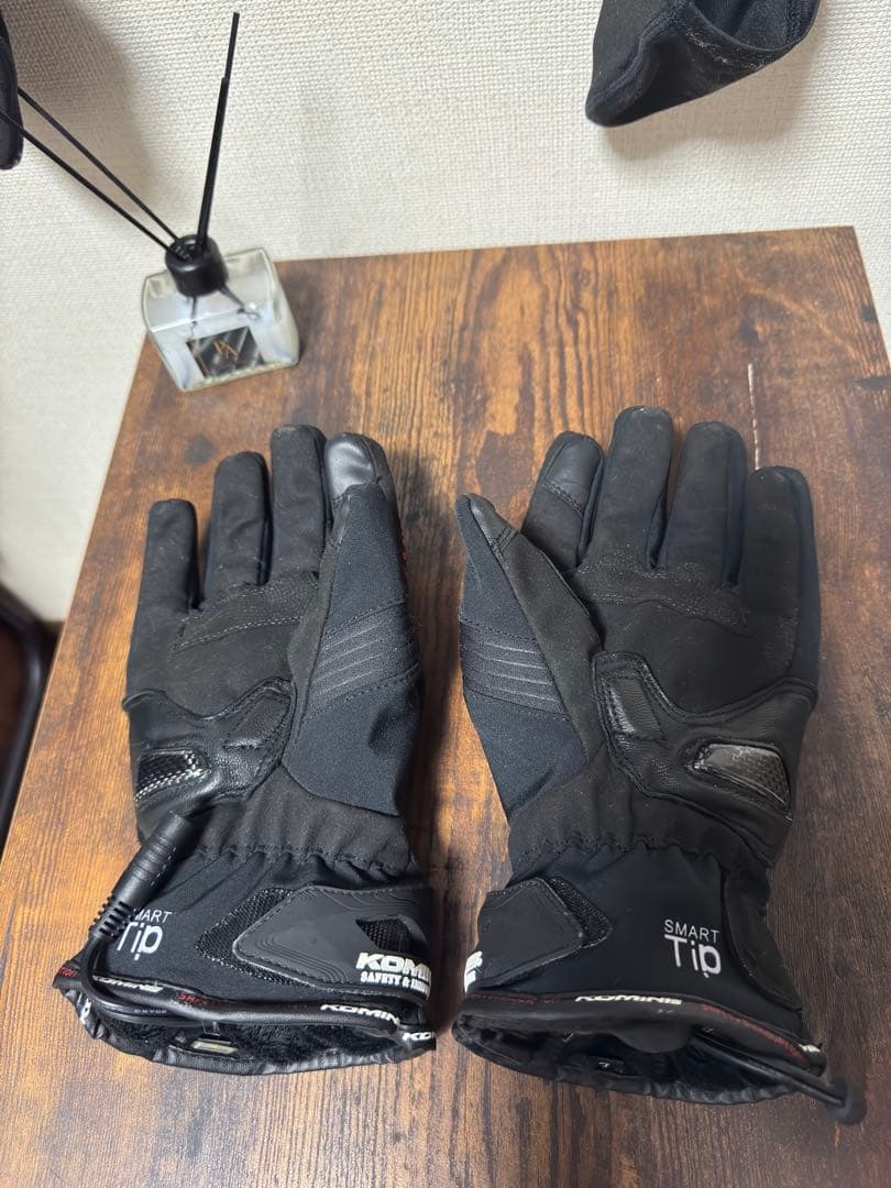 KOMINE V12電熱グローブ ブラック EK-202