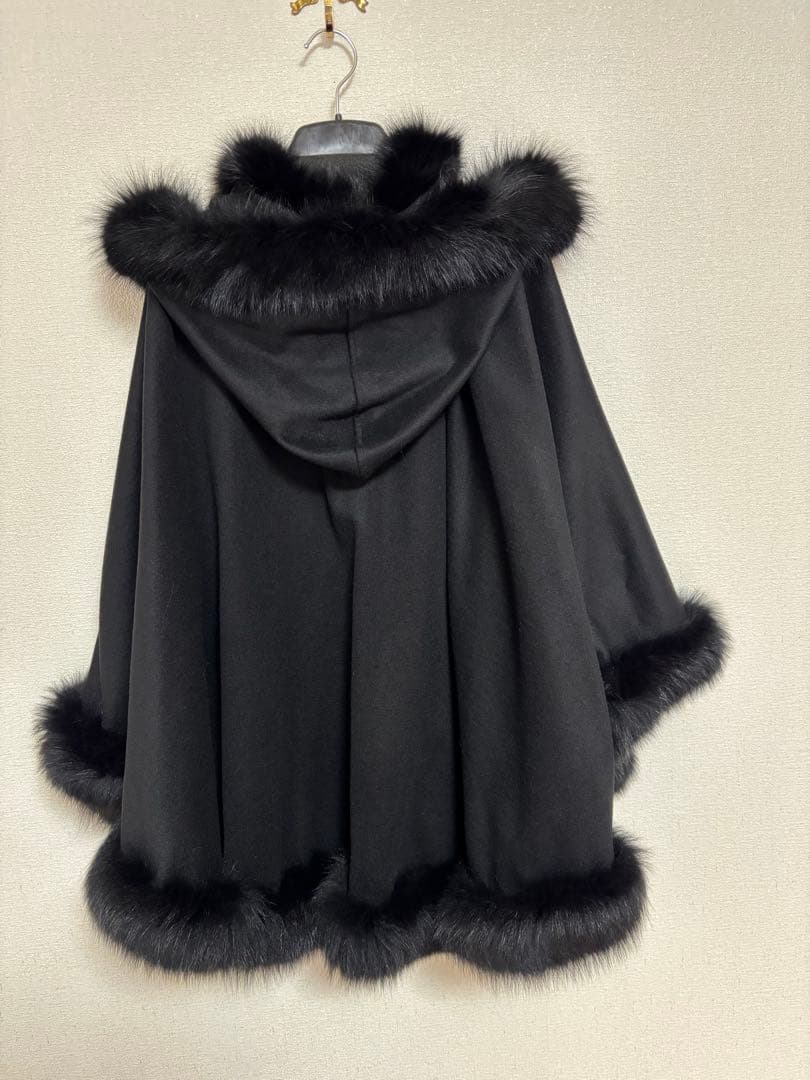 黒マントフォックストリミング付き