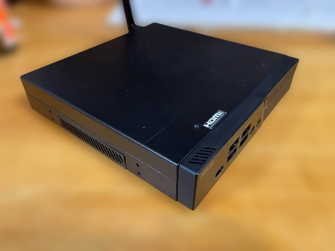 asus Mini PC PB50 Windows11Proインストール済み