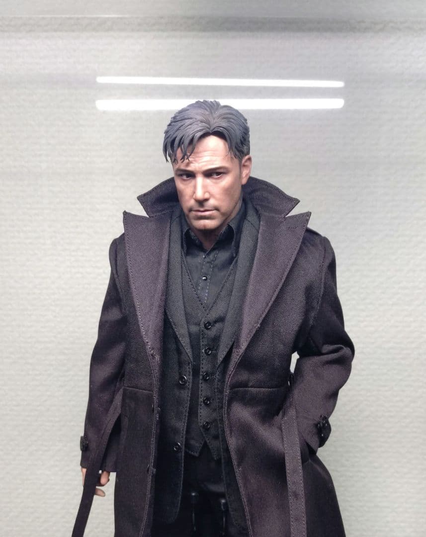 ホットトイズ　バットマン2.0用　ブルースウェイン衣装セット　ヘッド、台座別