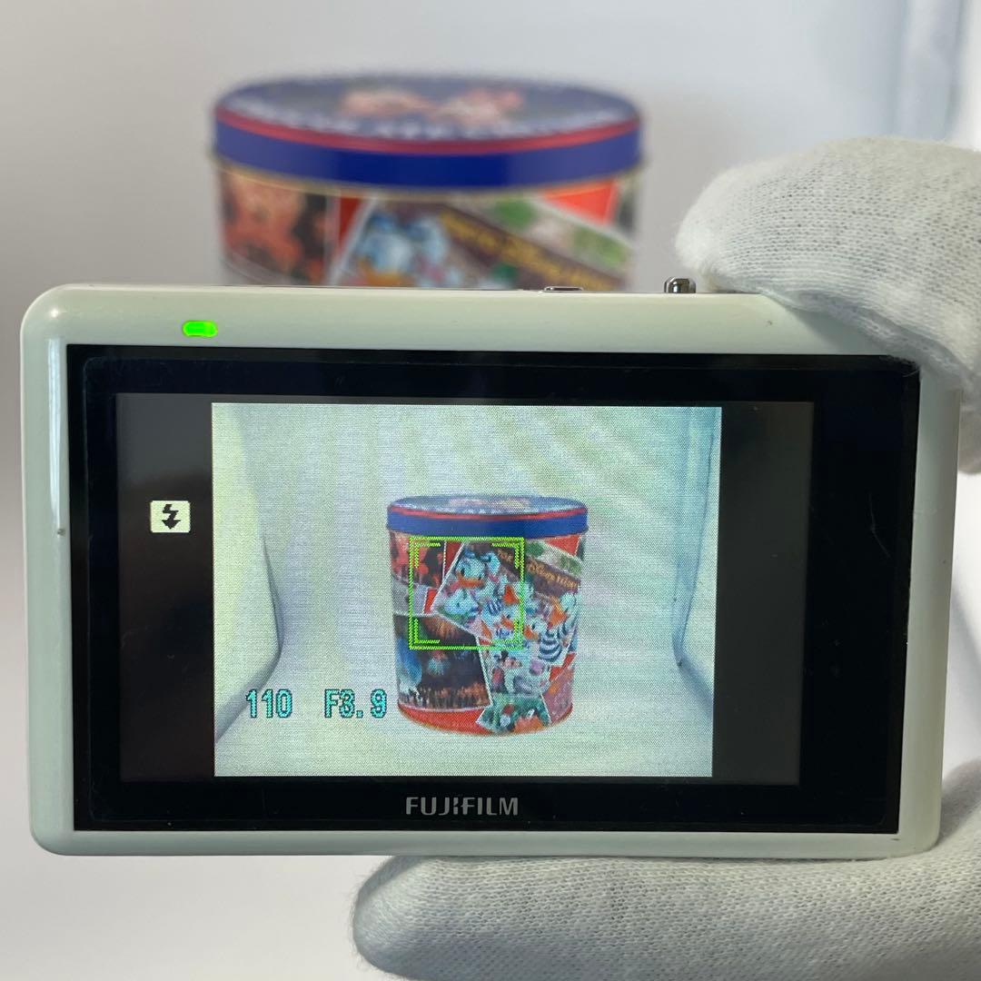 実写美⭕️良品【動作確認済】FUJIFILM FINEPIX Z300