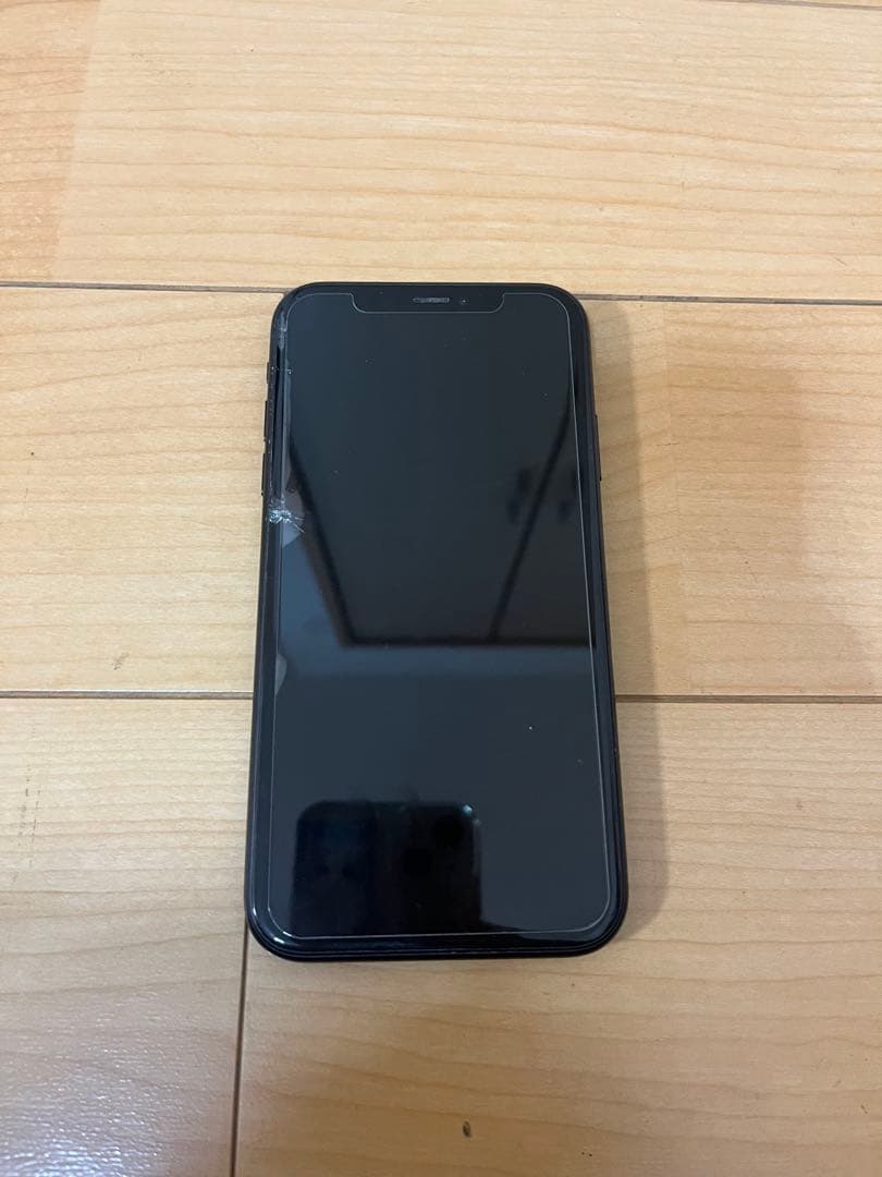 iPhoneXR 本体　画面ヒビ　液晶漏れ　初期化済み