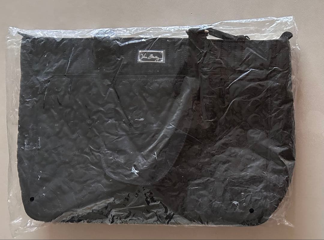 Vera Bradley ブラックキルティング トートバッグ