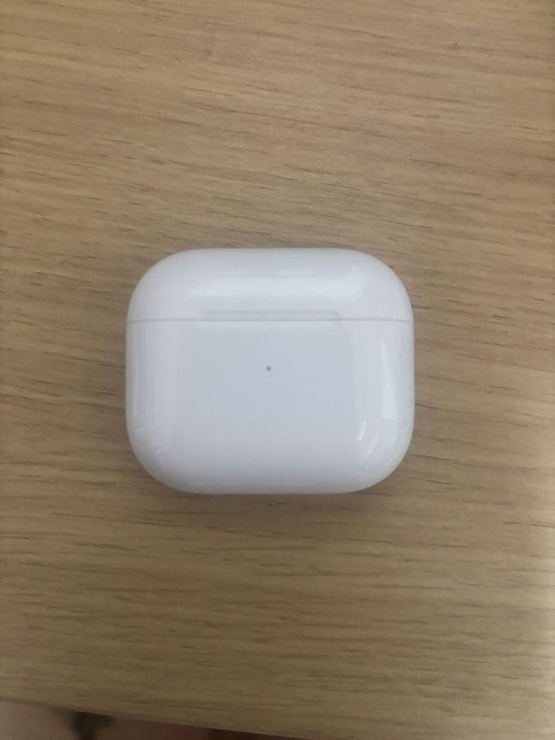 AirPods第四世代　正規品