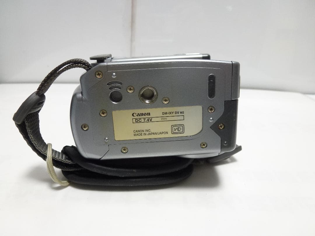 希少　動作品　キャノンビデオカメラ　DM-IXY DV M2 　Mini DV