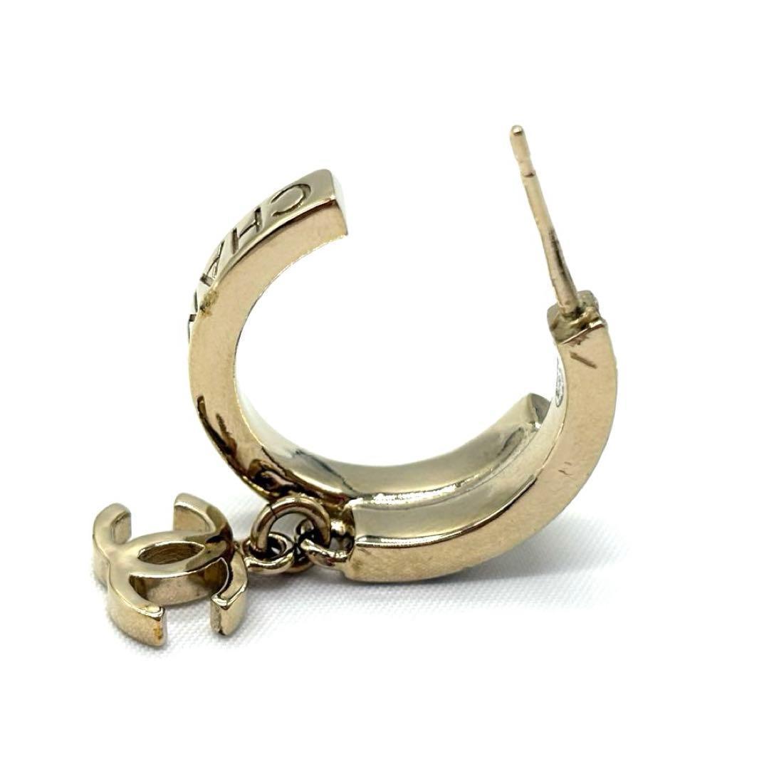 希少♡正規品 CHANEL ココマーク ラインストーン ピアス ゴールド 片耳
