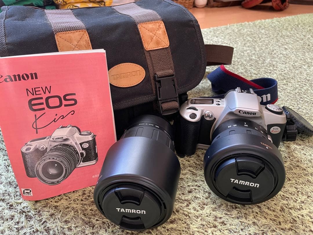 Canon EOS Kiss フィルム一眼レフカメラセット　電池付き