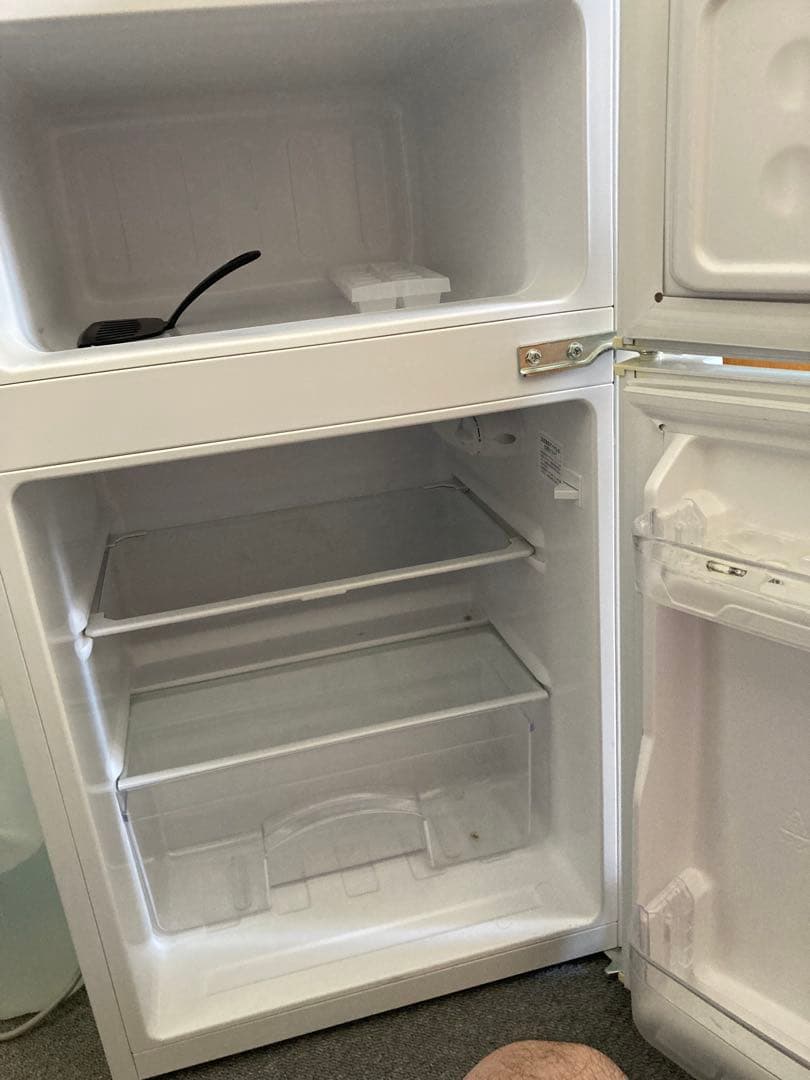 ノンフロン冷蔵庫　ハイアール製