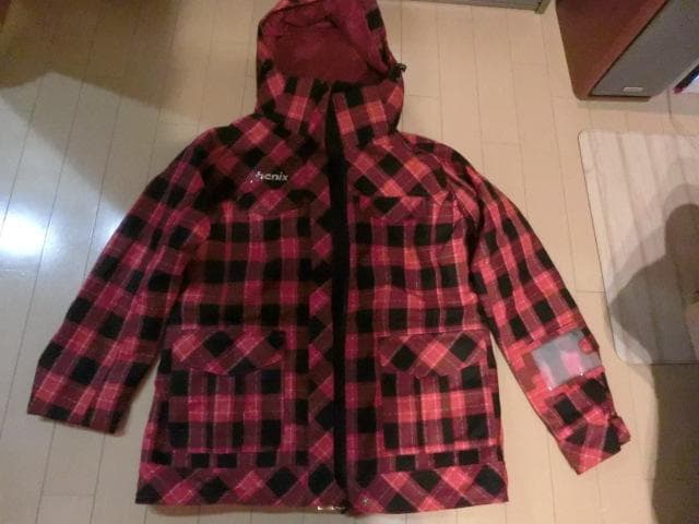 デサントphenix フード付スキーウエア（Ｌサイズ上下）きれい！