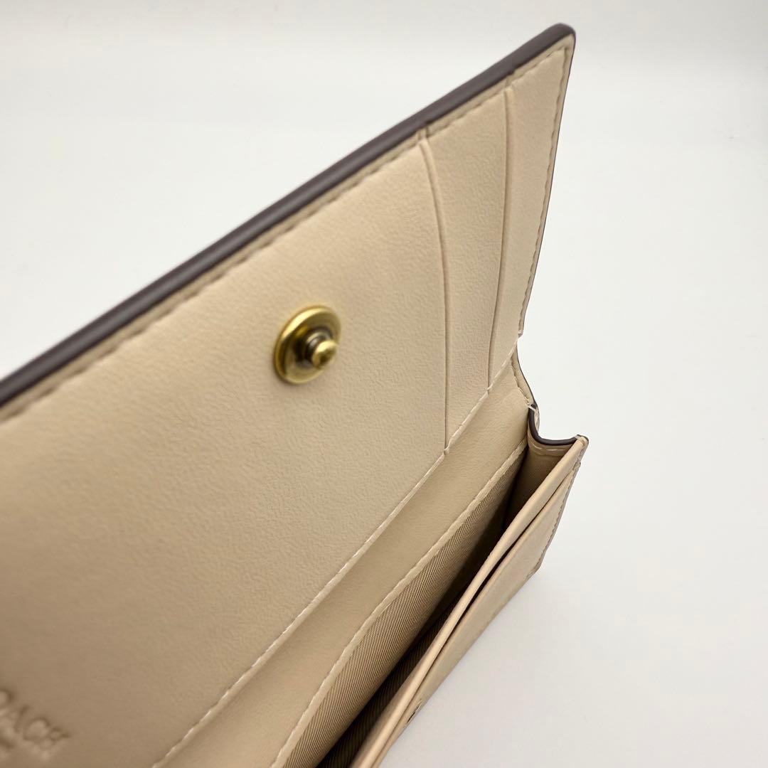 COACH ★大人気★ エッセンシャル ビジネス カードケース アイボリー 新品
