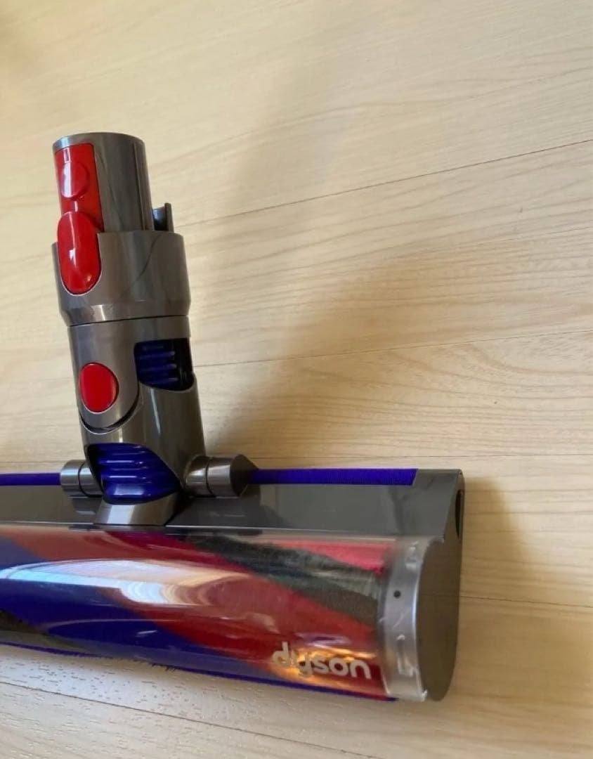ダイソン掃除機　v8 slim ソフトローラークリーナーヘッド　美品