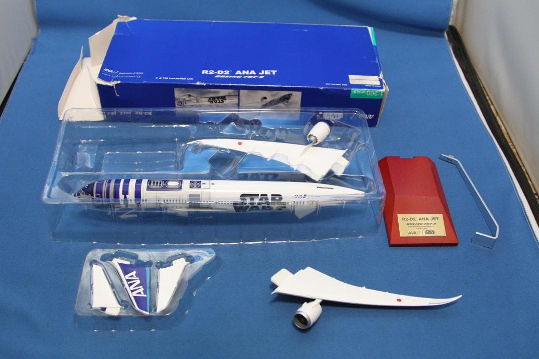 ★R2-D2デザインのANAボーイング767-300モデル、1/200スケール★