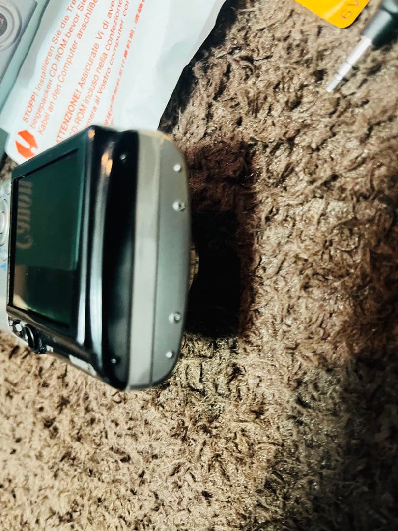 Canon デジタルカメラ　IXY DIGITAL 800 IS デジカメ