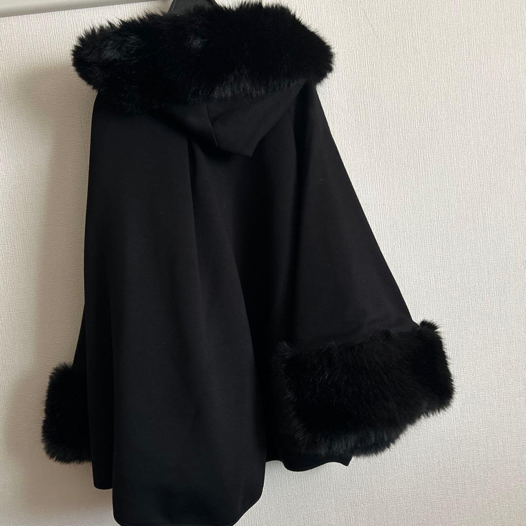 FENNEL 黒 フード付きケープコート