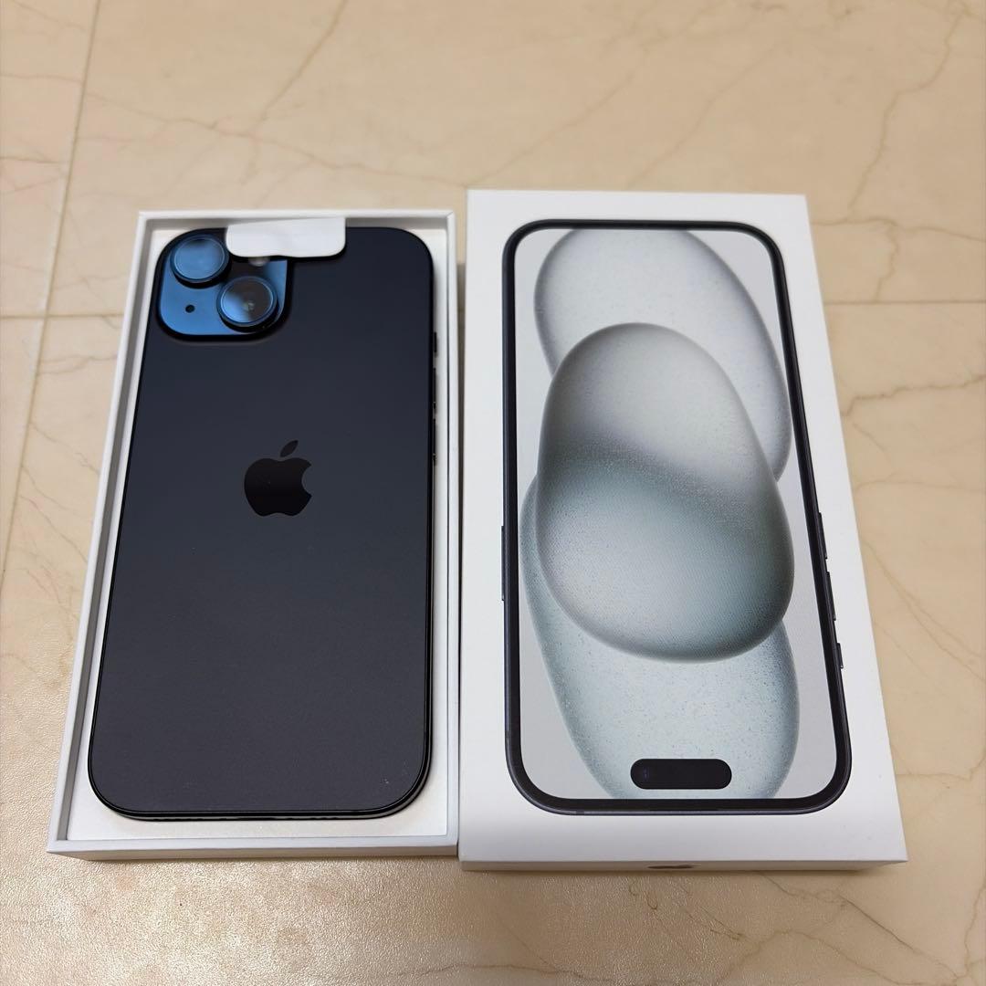 Apple iPhone 15ブラック 本体 充電ケーブル付き