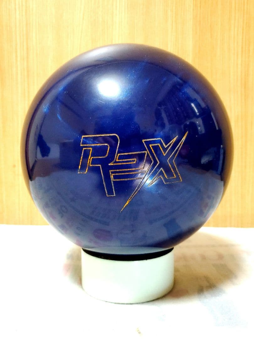 STORM PURE PHYSIX ボウリングボール 14p2oz