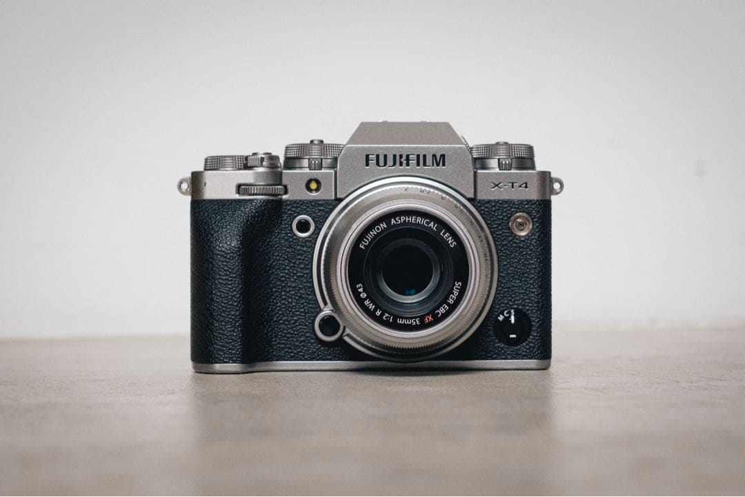 Fujifilm X-T4 シルバー