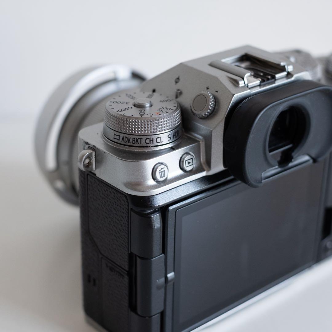 Fujifilm X-T4 シルバー
