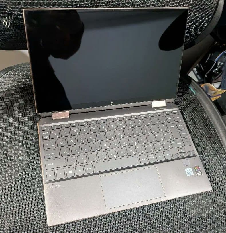 美品：Spectre x360/10世代i7/メモリ16GB/512GB SSD