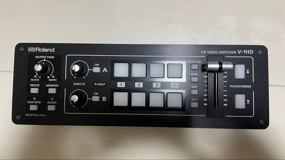 Roland ビデオスイッチャー　V-1HD