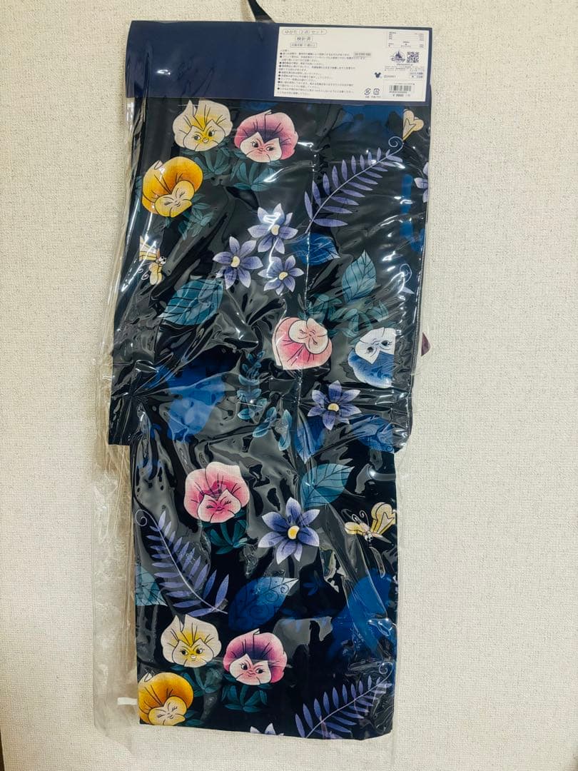 最終値下げ‼︎ ふしぎの国のアリス　浴衣・結び帯　ディズニーストア　2点セット