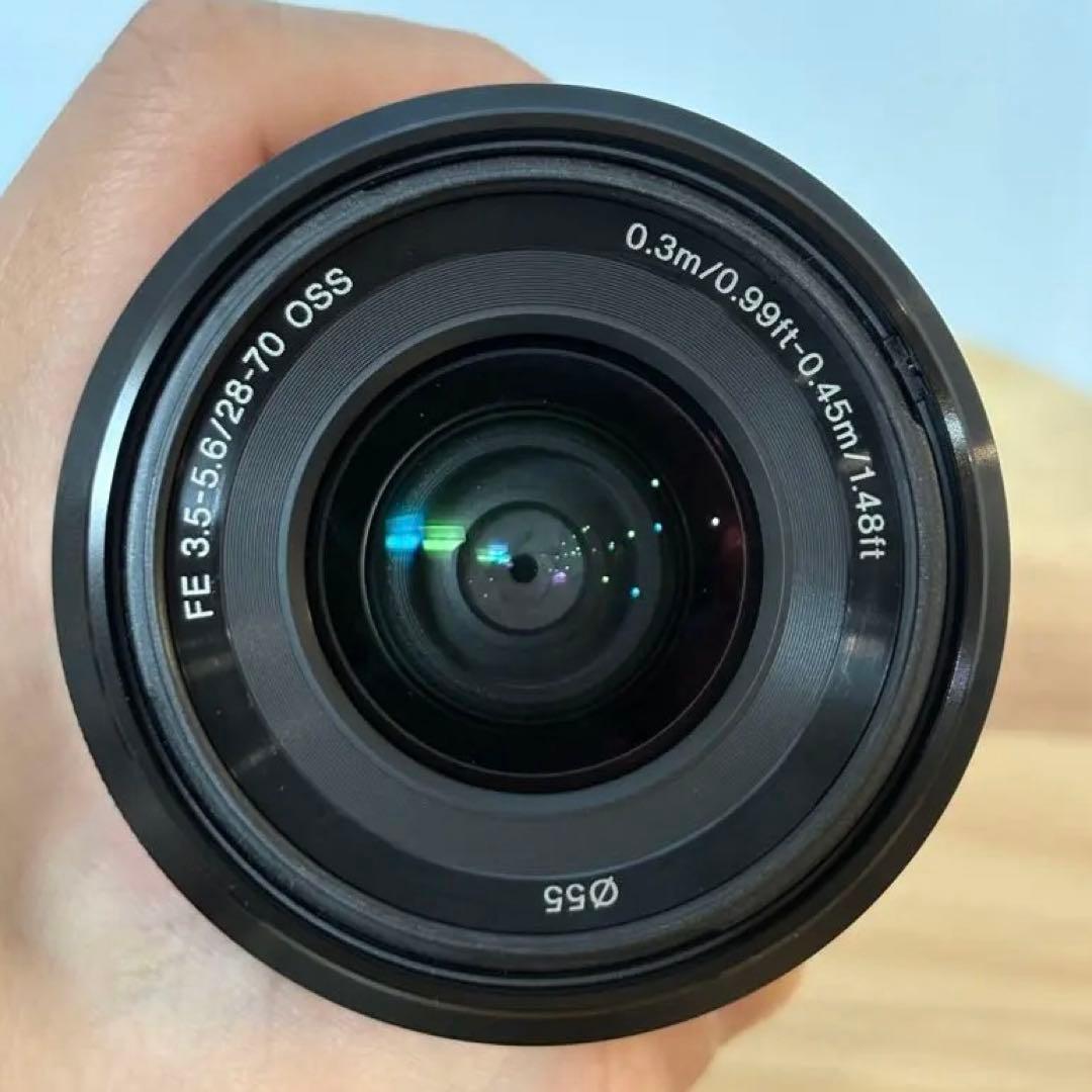Sony FE 28-70mm F3.5-5.6 OSS ズームレンズ