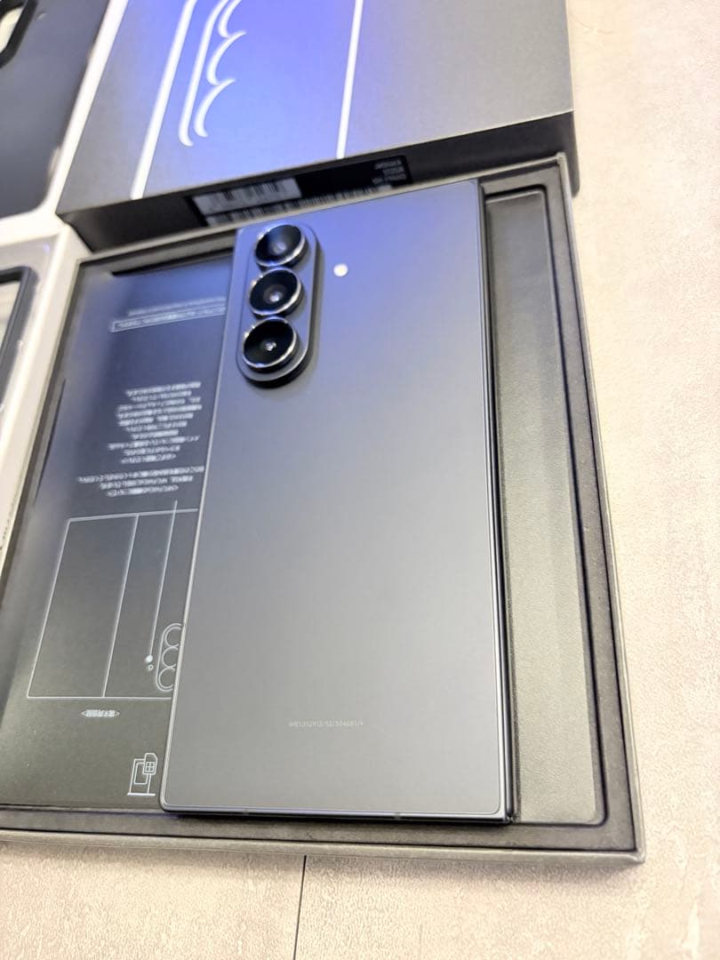 Samsung Galaxy Z Fold7 512GB ジェットブラック