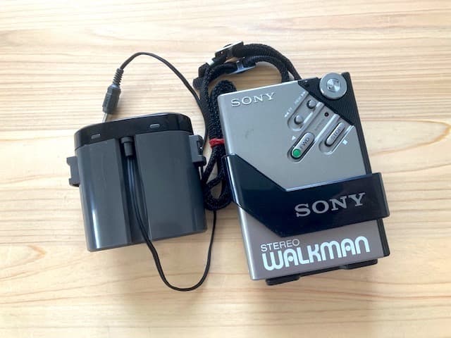 美品 高音質 整備済完全動作品 ソニー WM-2 シルバー ウォークマン２