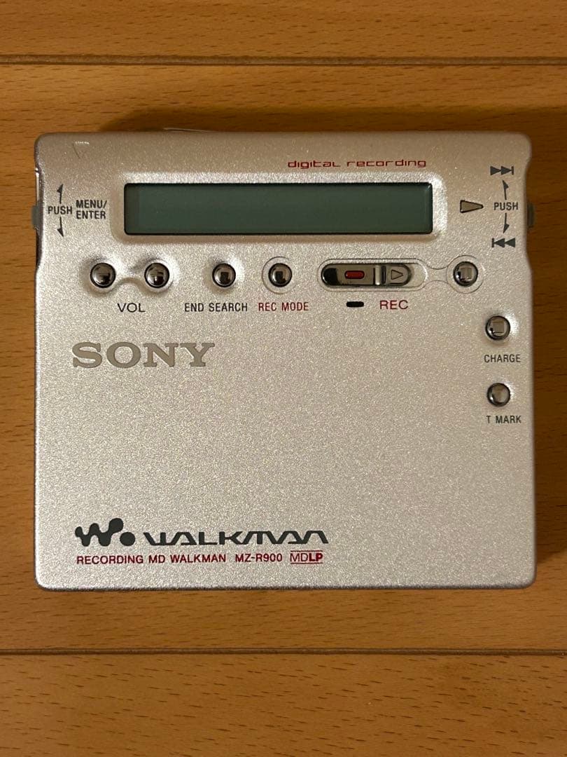 【美品】SONY ソニー ポータブルMDプレーヤー MZ-R900 ウォークマン