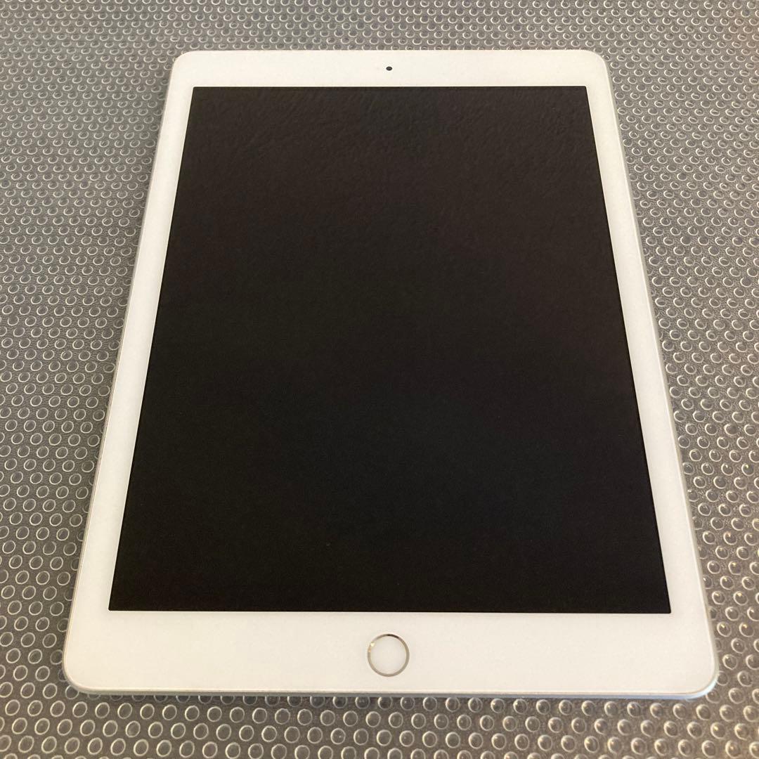 3863【早い者勝ち】iPad6 第6世代 32GB SIMフリー☆