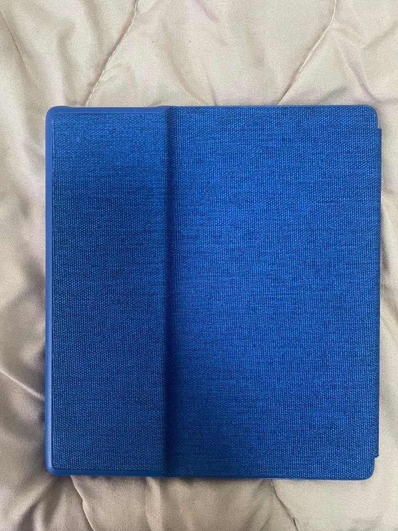 ほぼ新品。Kindle Oasis 第10世代 32GB Wi-Fi