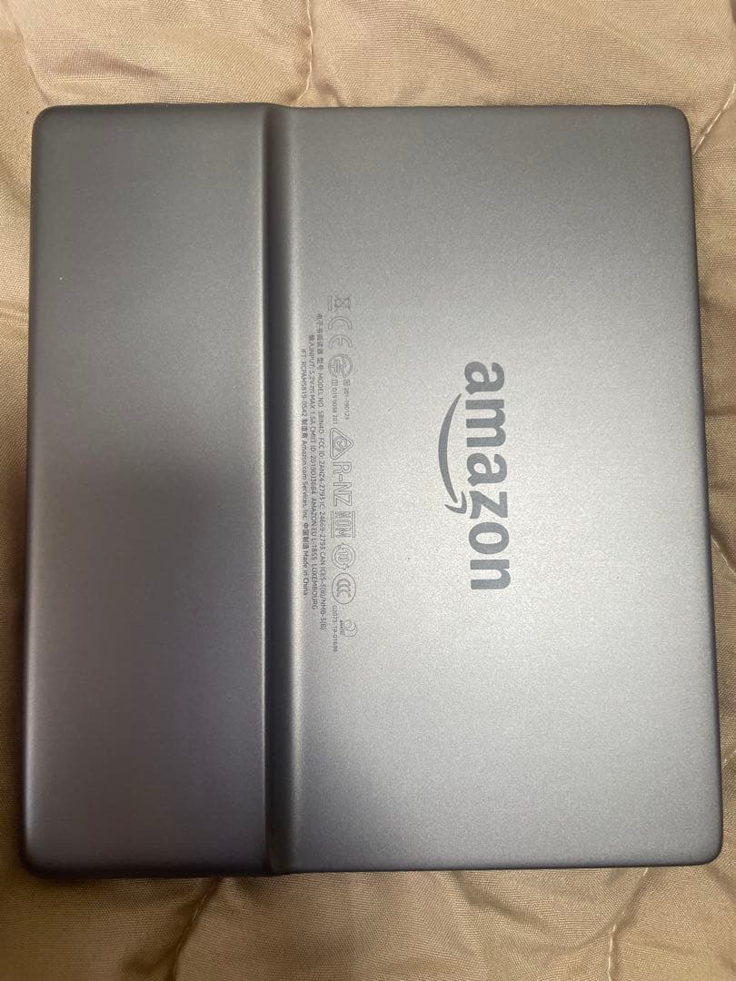 ほぼ新品。Kindle Oasis 第10世代 32GB Wi-Fi